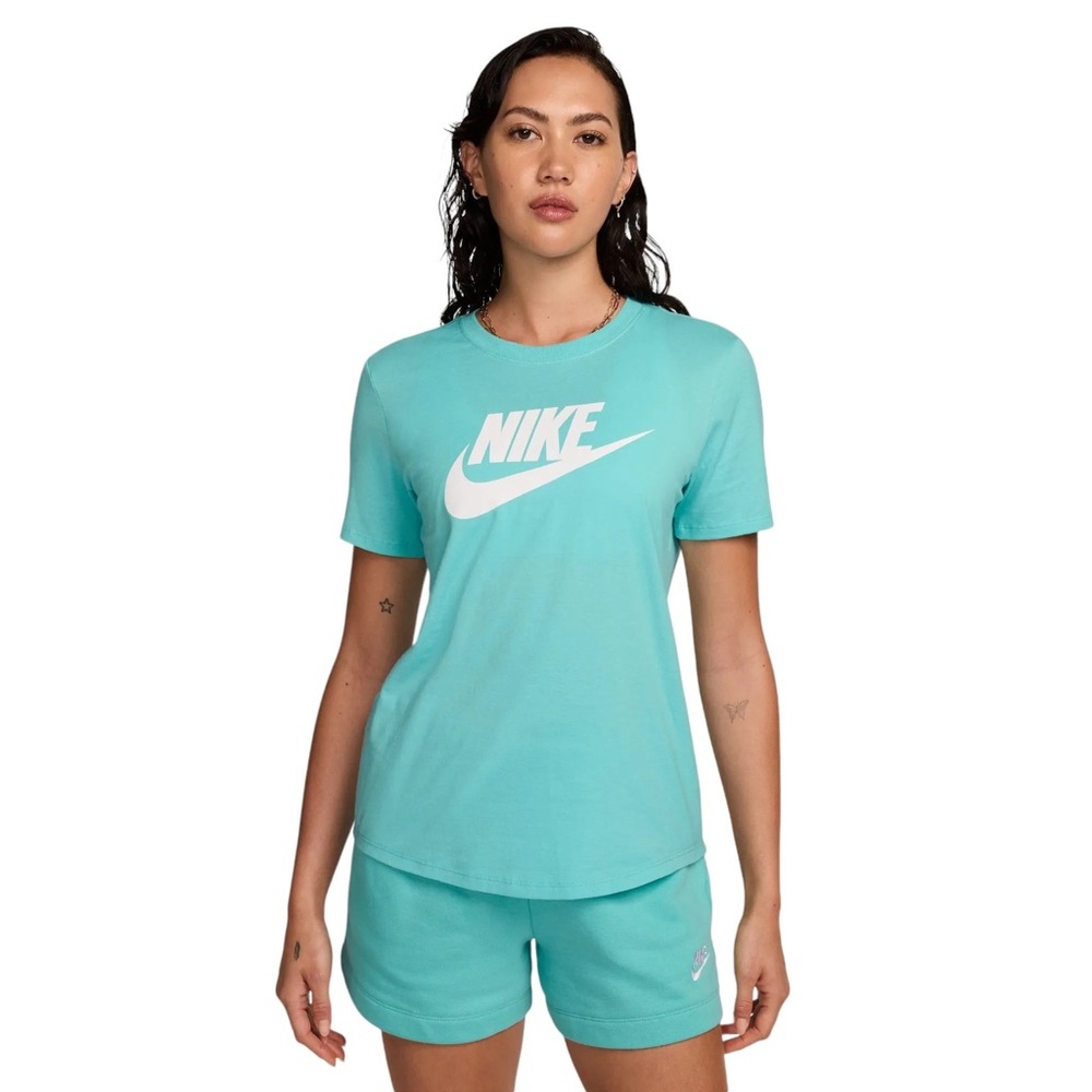 🏀 Nike • Teal Cotton Tee